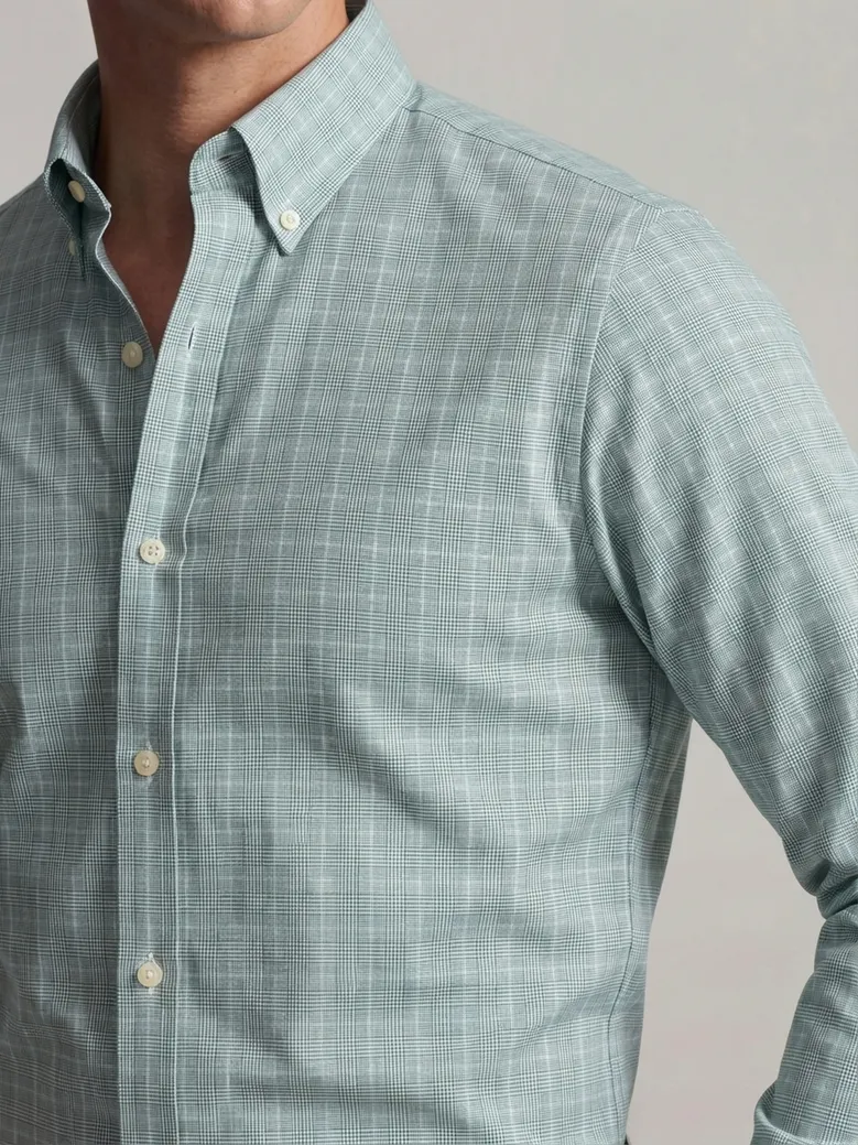 Easy-iron plain white poplin shirt