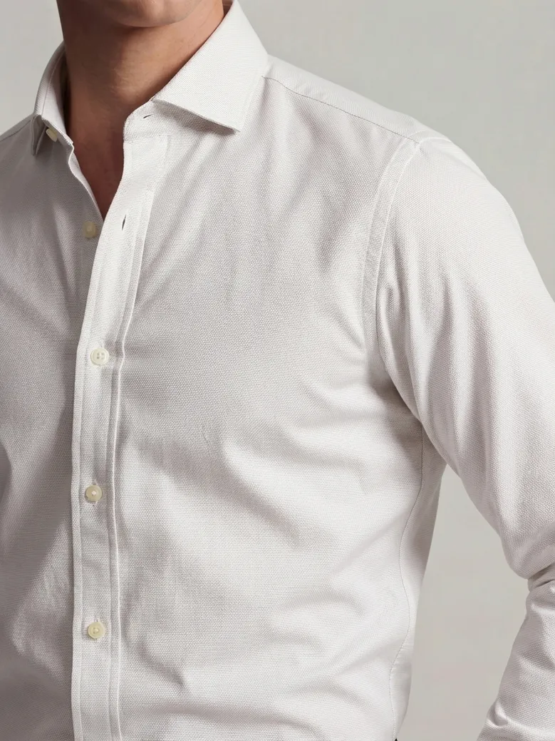 Easy-iron plain white poplin shirt