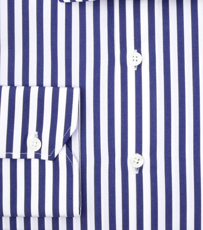 Easy-iron plain white poplin shirt