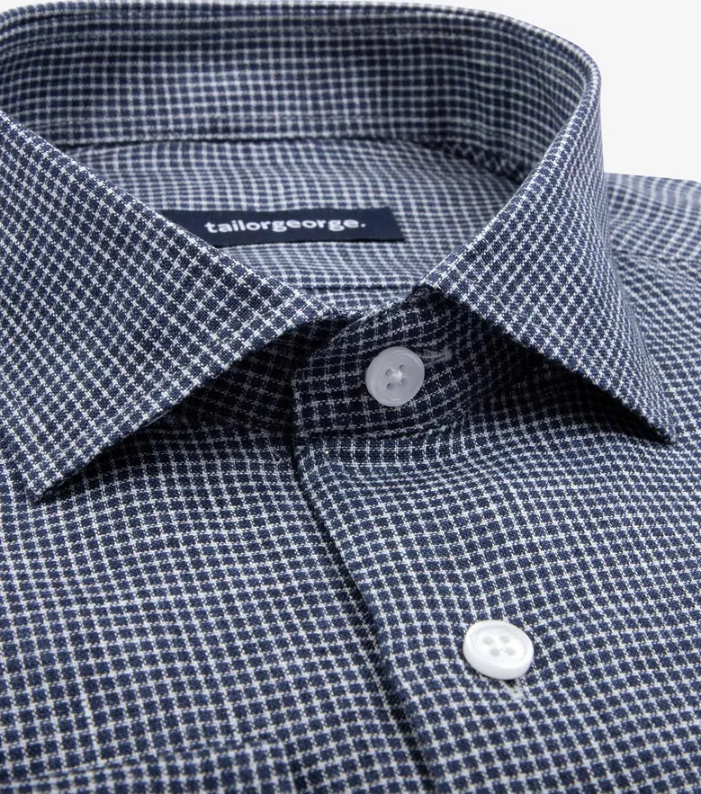 Easy-iron plain white poplin shirt