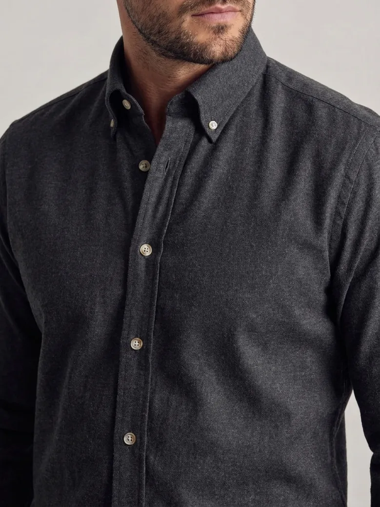 Easy-iron plain white poplin shirt