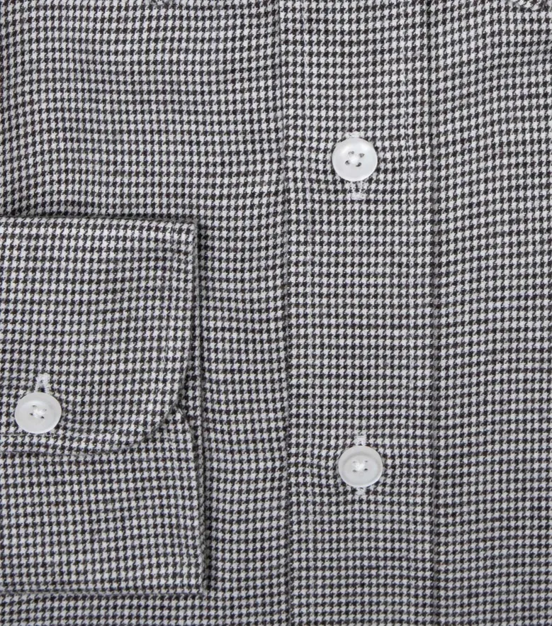 Easy-iron plain white poplin shirt