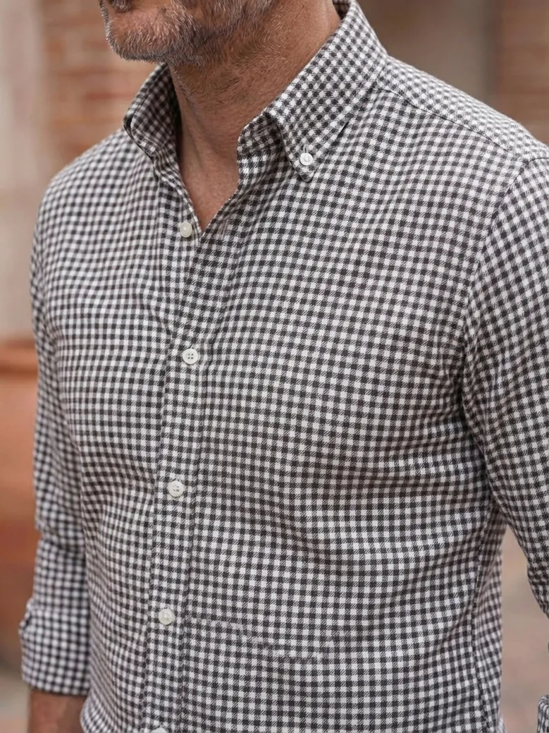 Easy-iron plain white poplin shirt