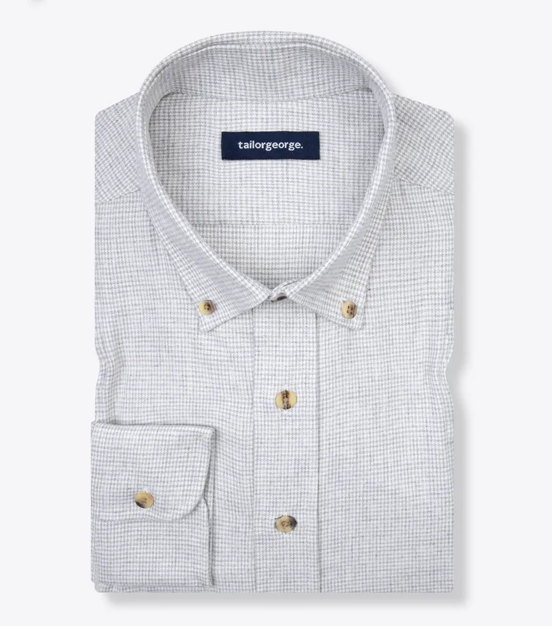 Easy-iron plain white poplin shirt