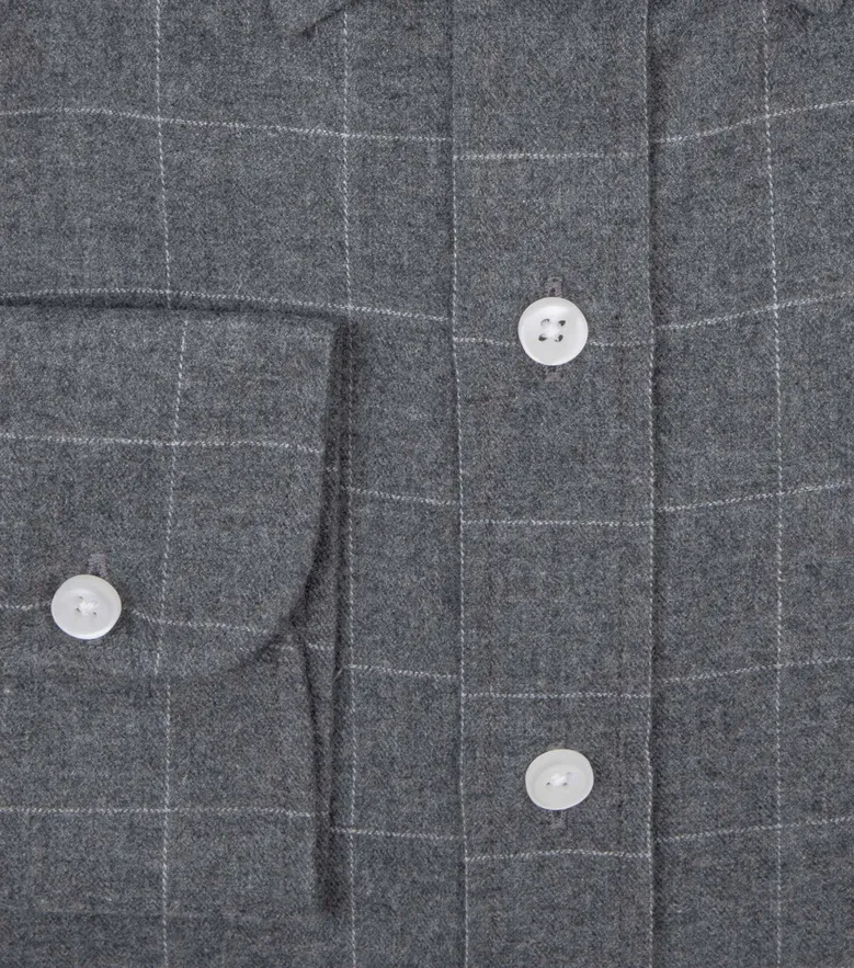 Easy-iron plain white poplin shirt