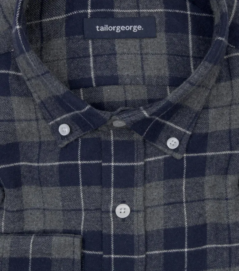 Easy-iron plain white poplin shirt