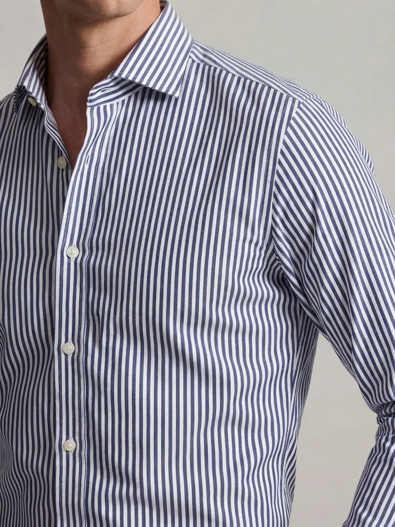 Easy-iron plain white poplin shirt