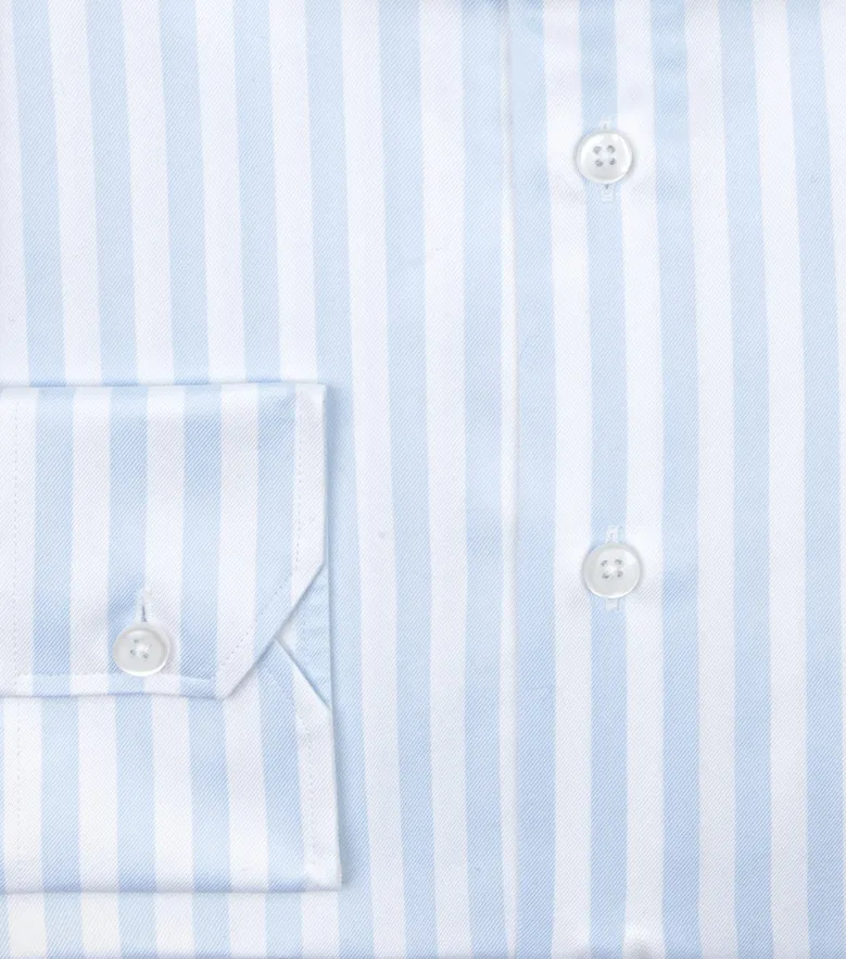 Easy-iron plain white poplin shirt