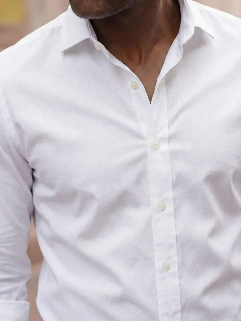 Easy-iron plain white poplin shirt