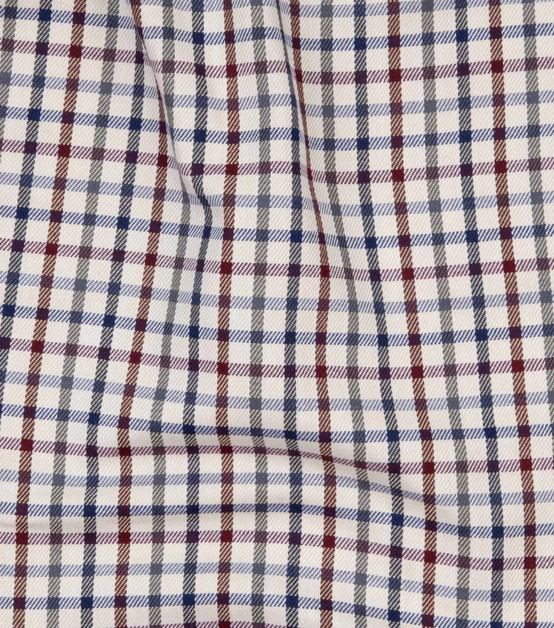 Easy-iron plain white poplin shirt